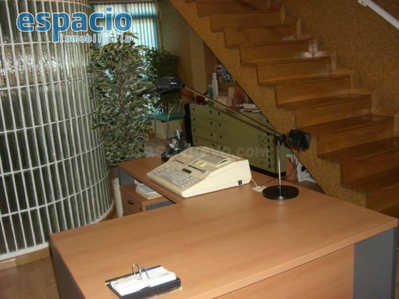 ALQUILER OFICINA CENTRO - foto 3