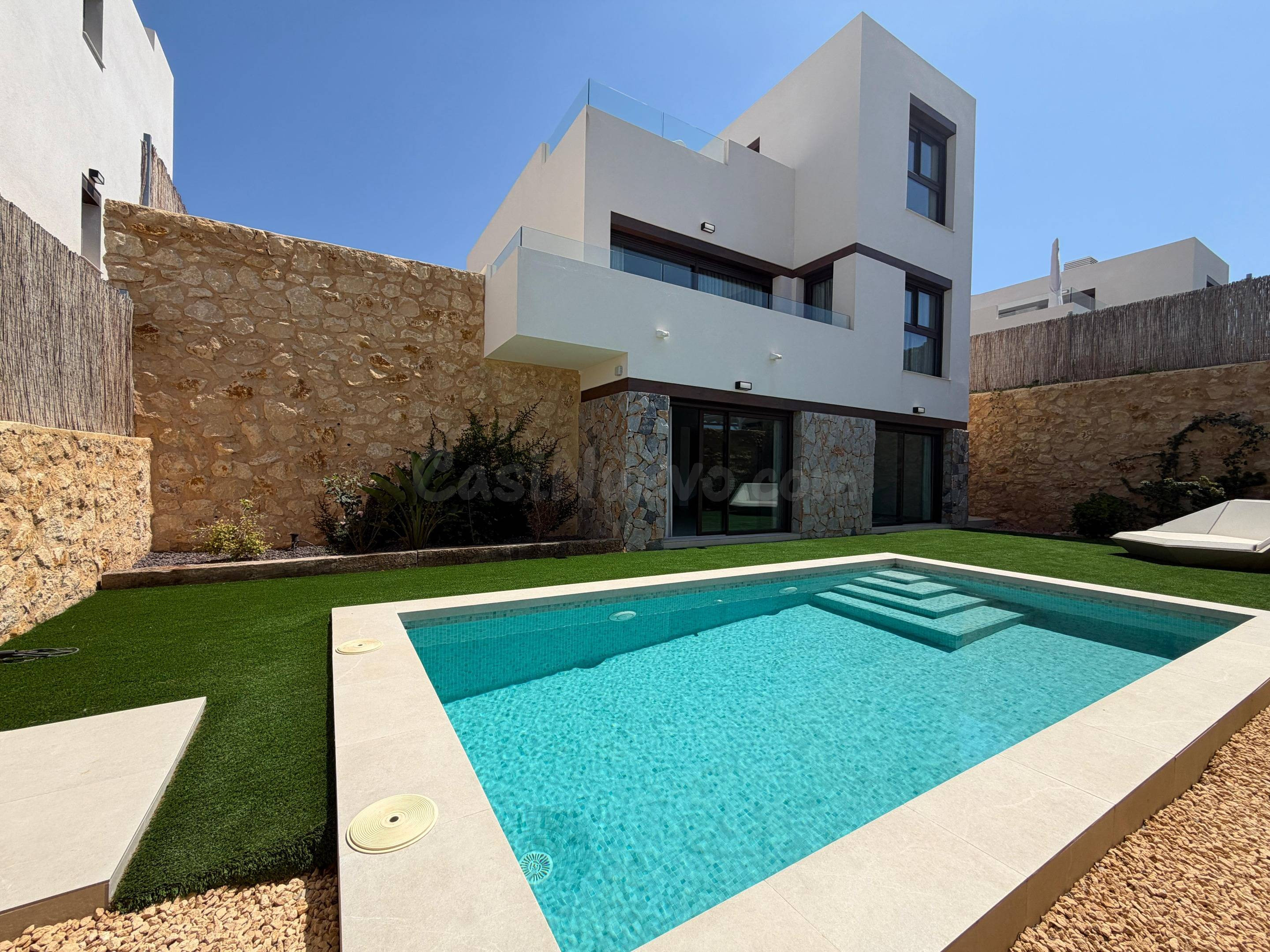 VILLAS INDEPENDIENTES EN FINESTRAT