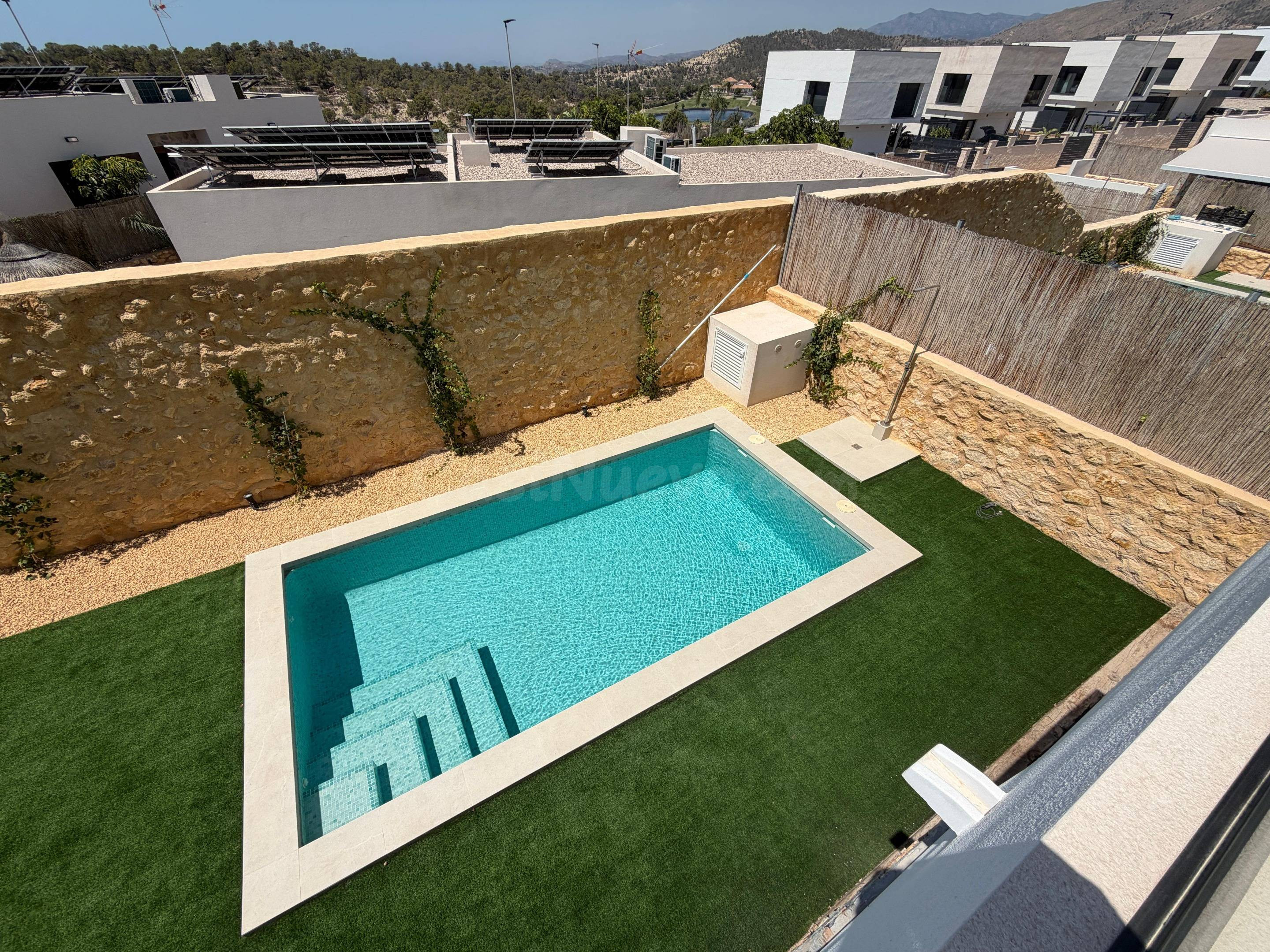 VILLAS INDEPENDIENTES EN FINESTRAT - foto 4