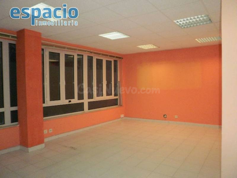 ALQUILER OFICINA CENTRO - foto 3