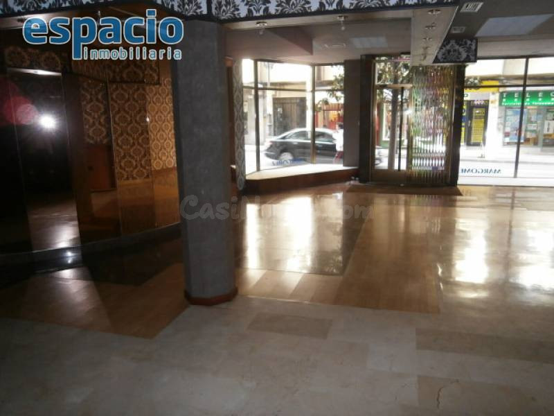 ALQUILER LOCAL ZONA CENTRO