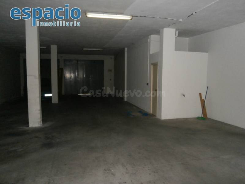 SE ALQUILA LOCAL ZONA ALTA - foto 4