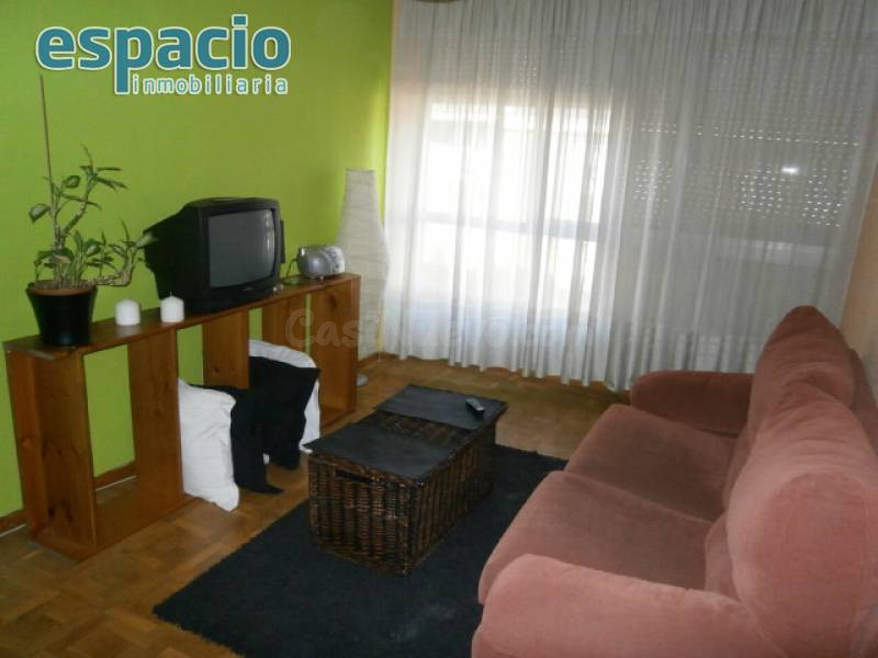 VENTA PISO ZONA CENTRO CON TERRAZA - foto 2