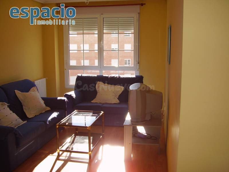 VENTA DE PISO ZONA ALTA - foto 2