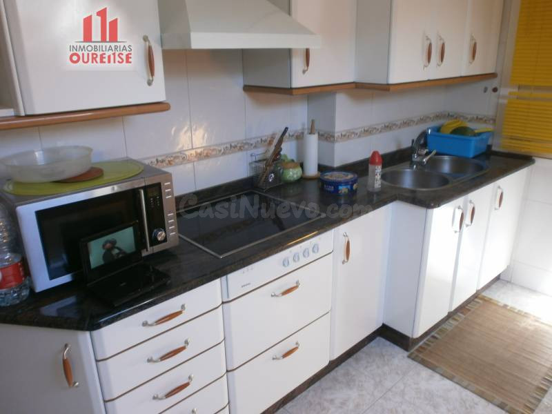 ÁTICO EN VENTA EN LA ZONA DE A VALENZÁ