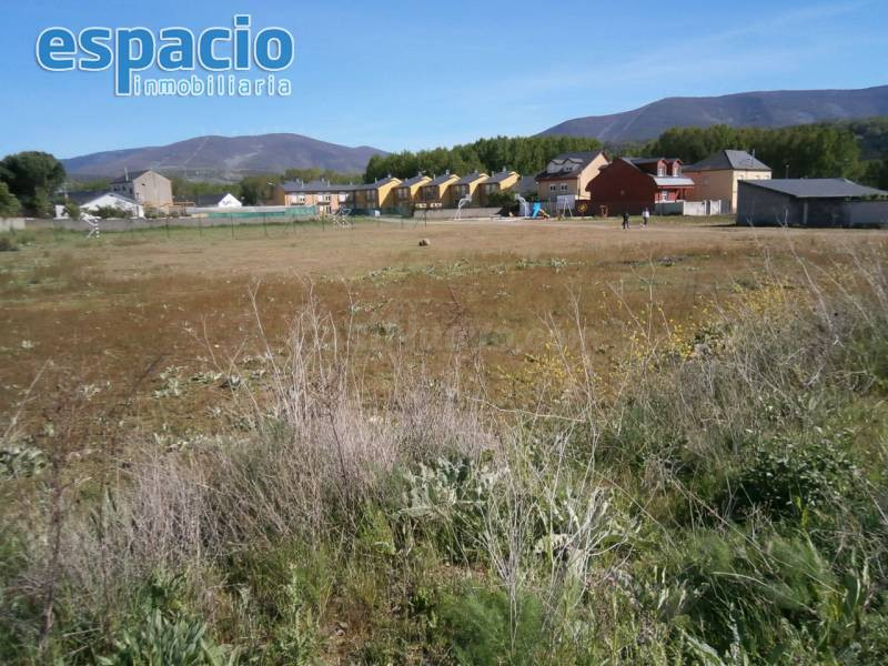 VENTA TERRENO URBANO EN BEMBIBRE