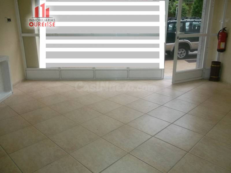 LOCAL REFORMADO EN EL COUTO PRÓXIMO A LA ALAMEDA - foto 2