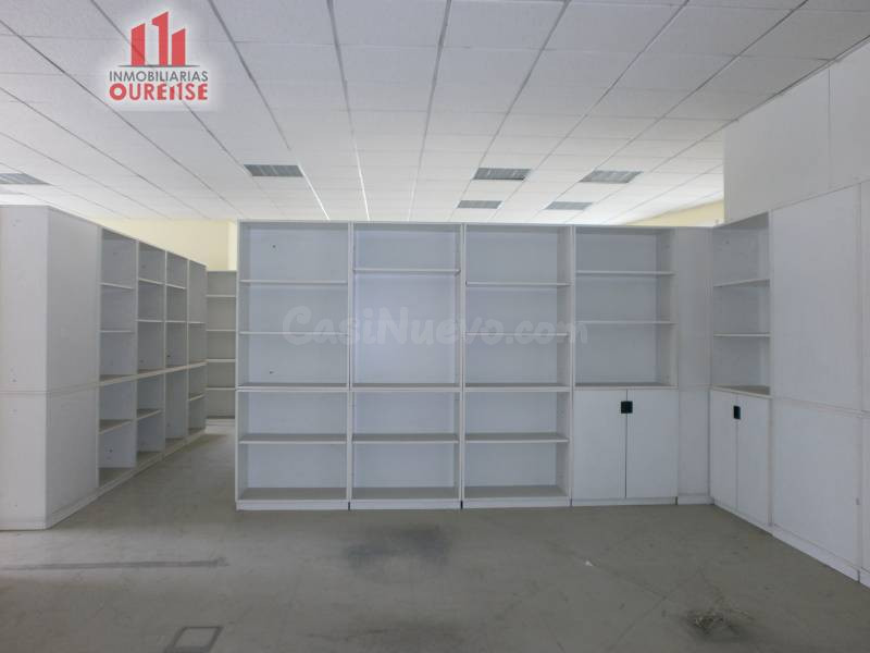 NAVE INDUSTRIAL CERCA DE OURENSE