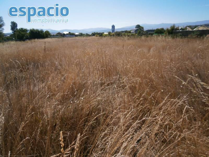 VENTA TERRENO EN CUATROVIENTOS - foto 2