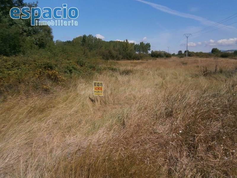 VENTA TERRENO EN CUBILLOS DEL SIL - foto 2