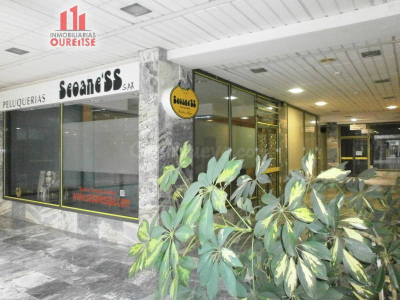 LOCAL EN GALERÍAS DEL CENTRO DE LA CIUDAD DE OURENSE