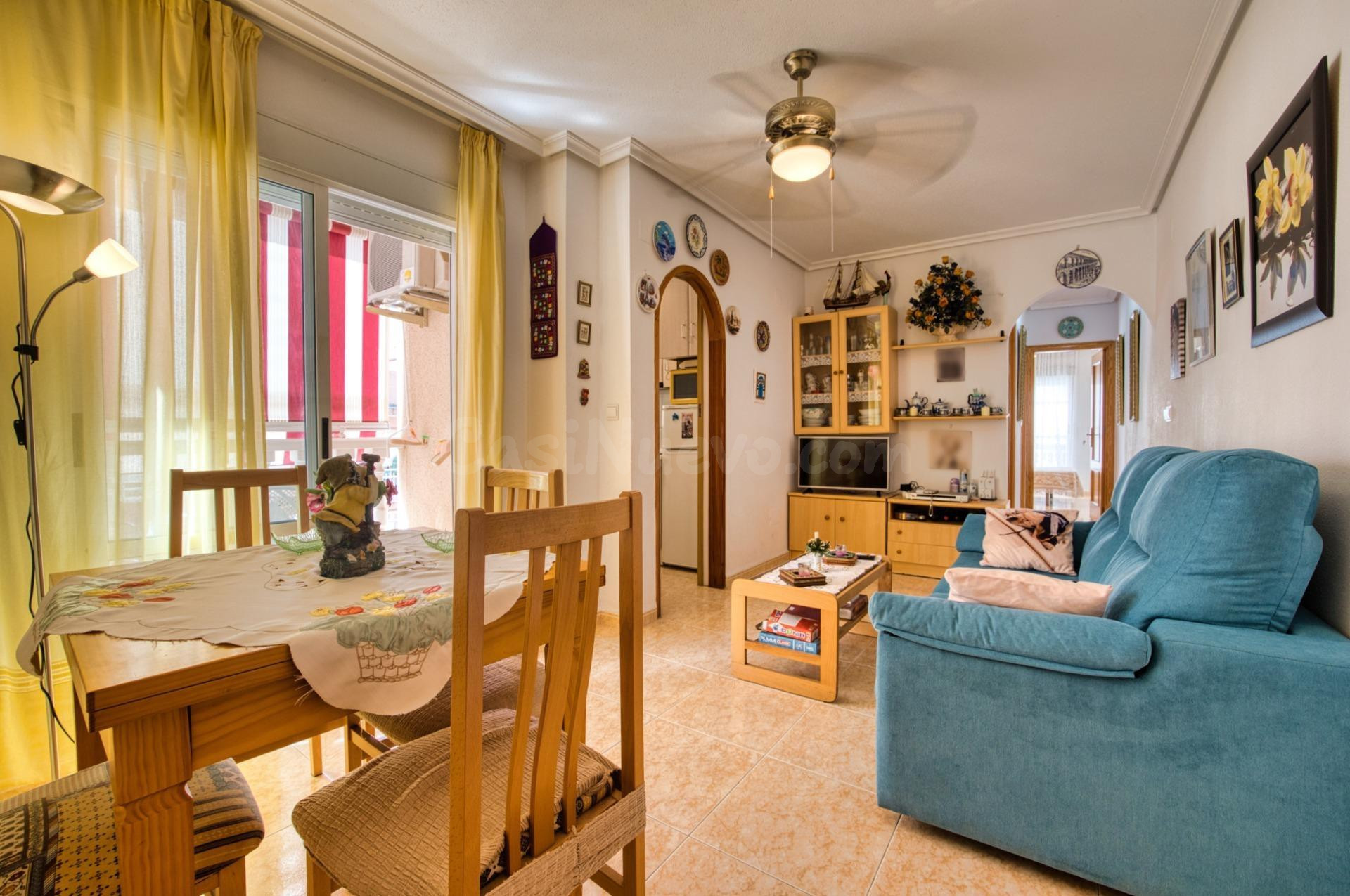 Apartamento en la Playa de 2 dormitorios, ideal para vacacio - foto 2