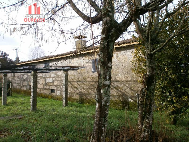 PAZO EN AMOEIRO PARA REFORMAR - foto 3