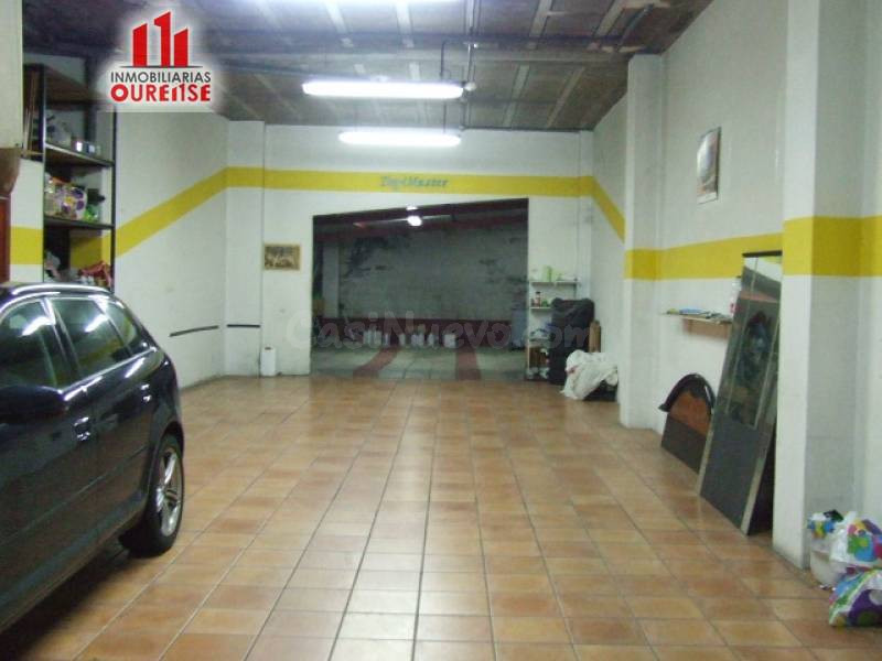LOCAL ACONDICIONADO EN EL CENTRO DE A VALENZÁ