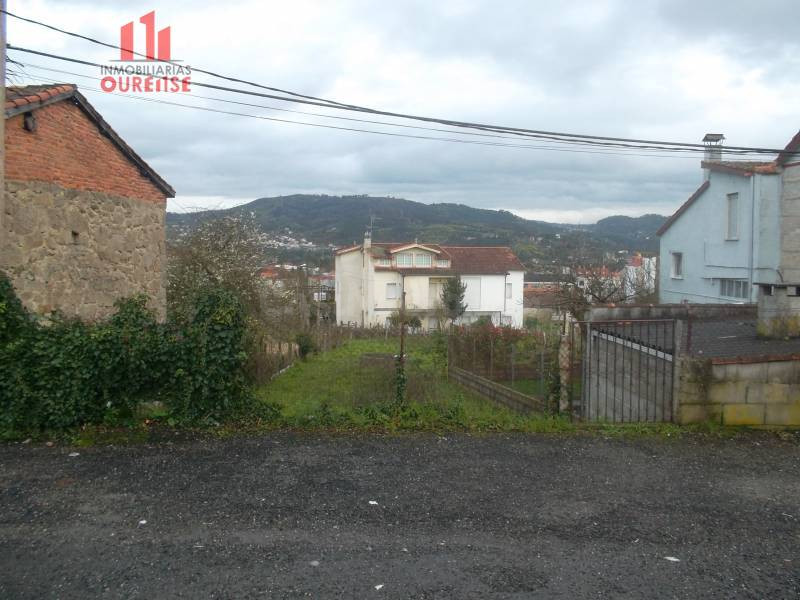 REF: 01222 SOLAR EN EL CASCO URBANO