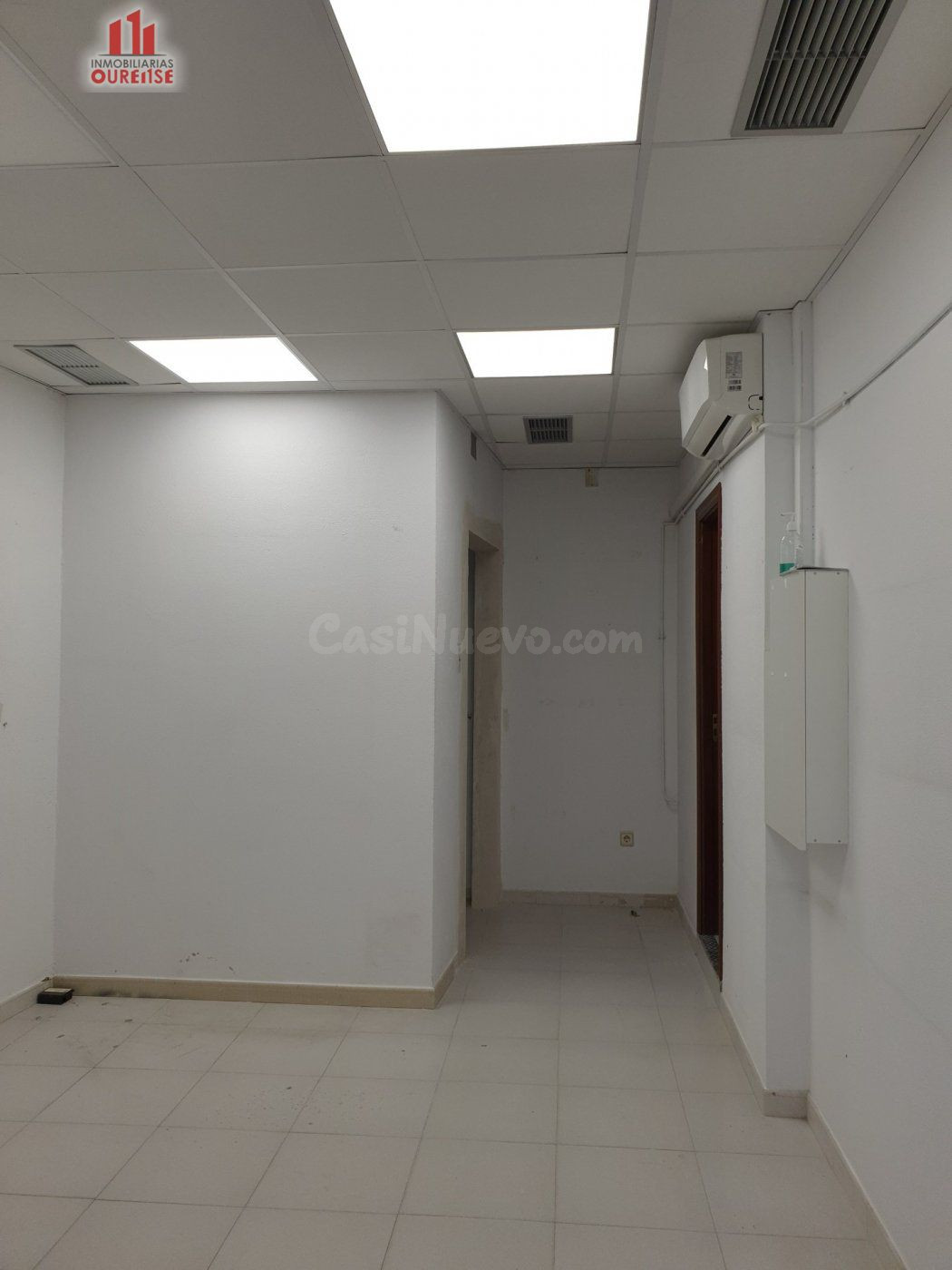 LOCAL COMERCIAL EN LA ZONA DE O COUTO - foto 3