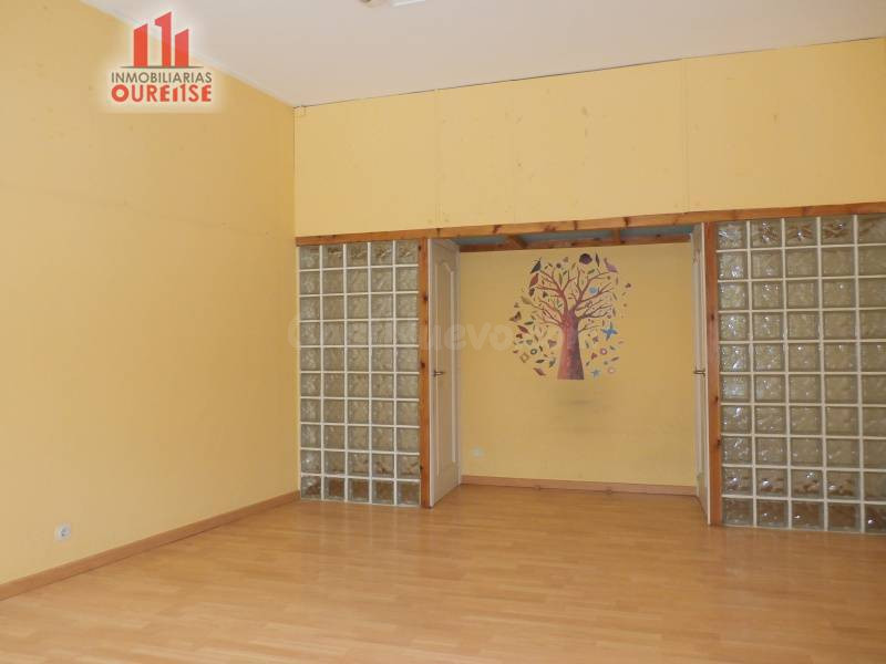 LOCAL COMERCIAL EN GALERIAS