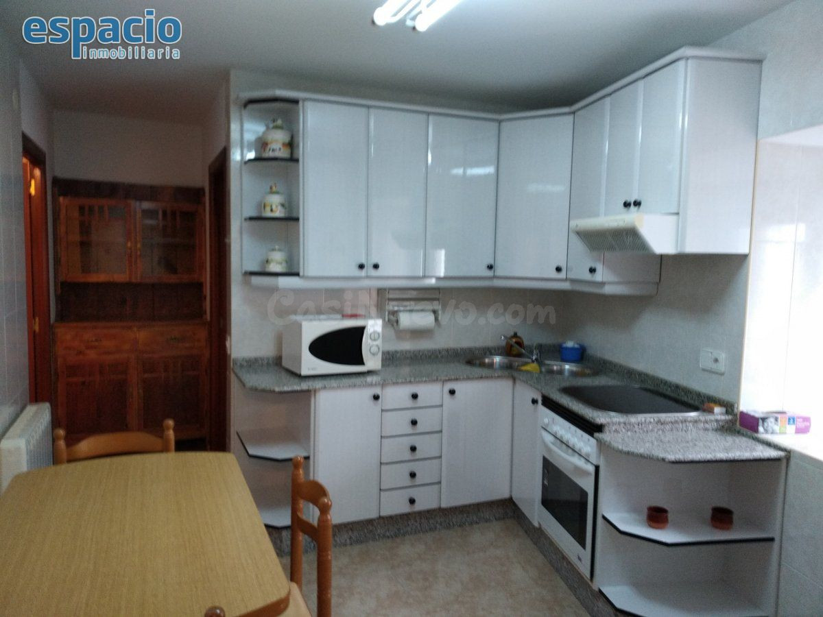 VENTA DE CASA EN SANTA CRUZ DEL SIL - foto 4