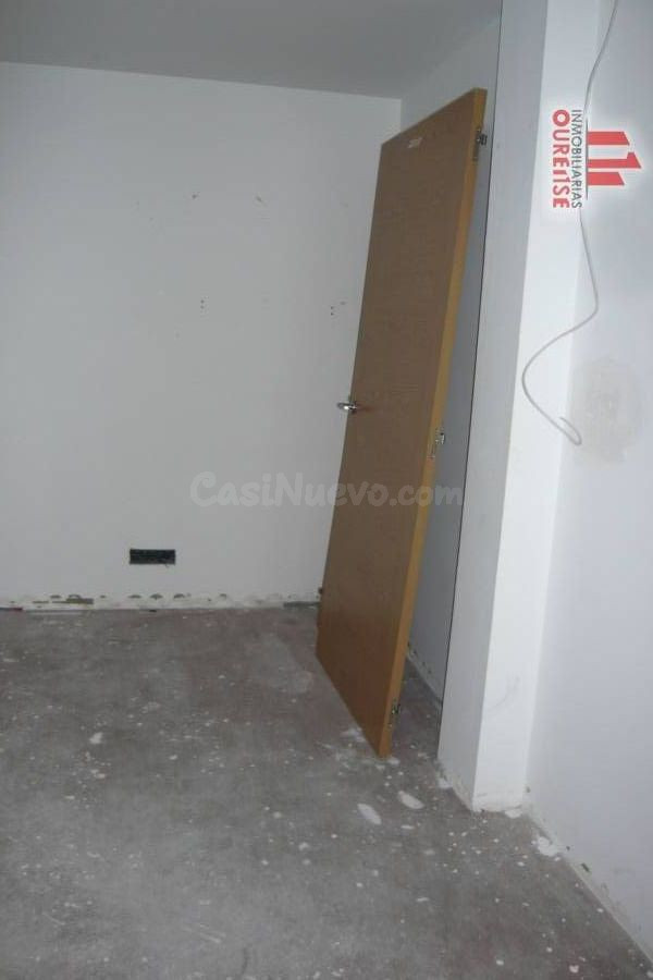LOCAL COMERCIAL EN EL CENTRO DE OURENSE - foto 5