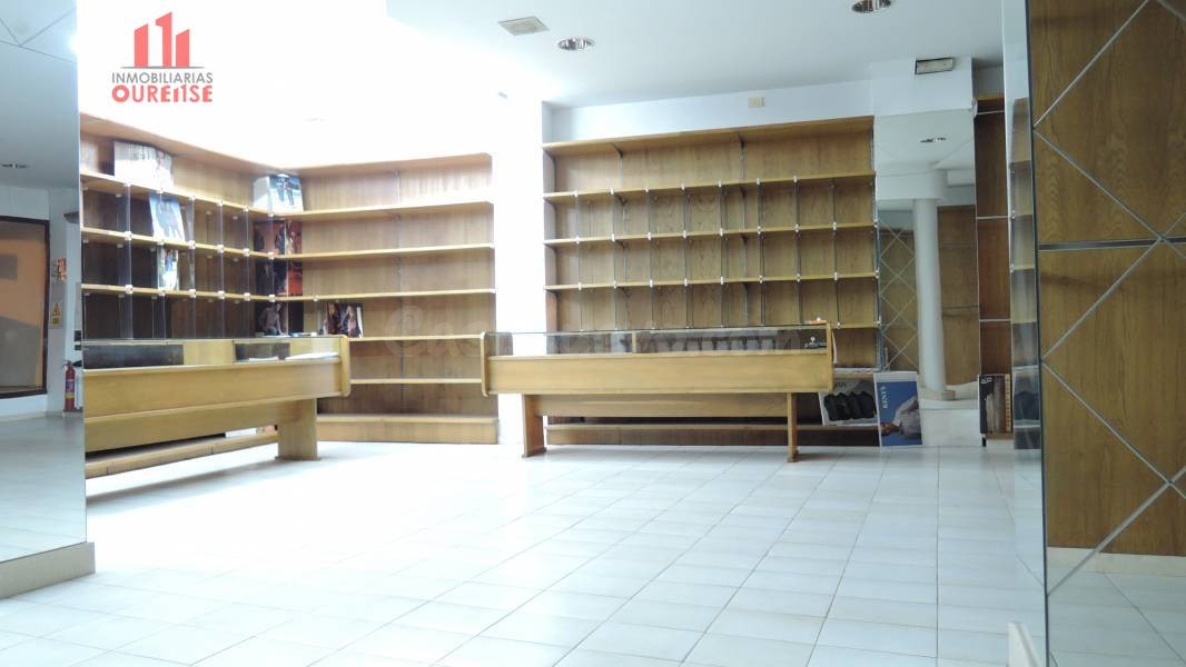 AMPLIO LOCAL COMERCIAL EN ZONA PRIVILEGIADA - foto 5