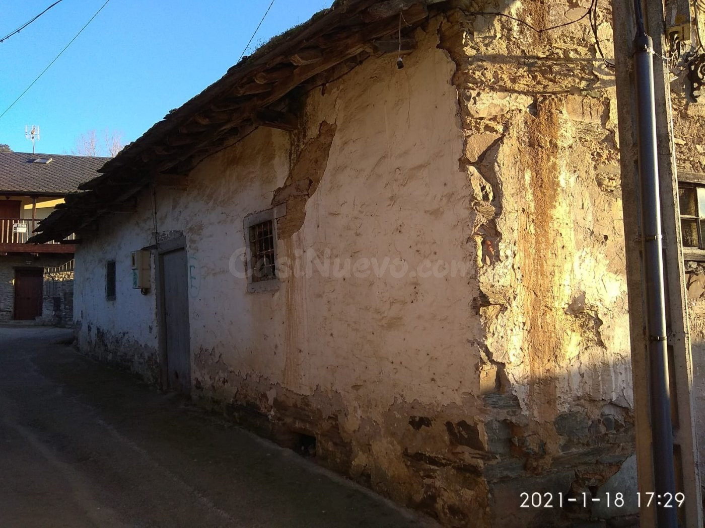 VENTA CASA DE PIEDRA EN TORAL DE MERAYO