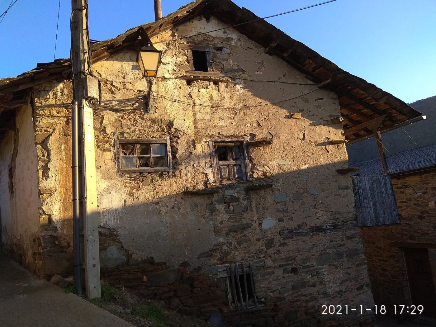 VENTA CASA DE PIEDRA EN TORAL DE MERAYO - foto 3