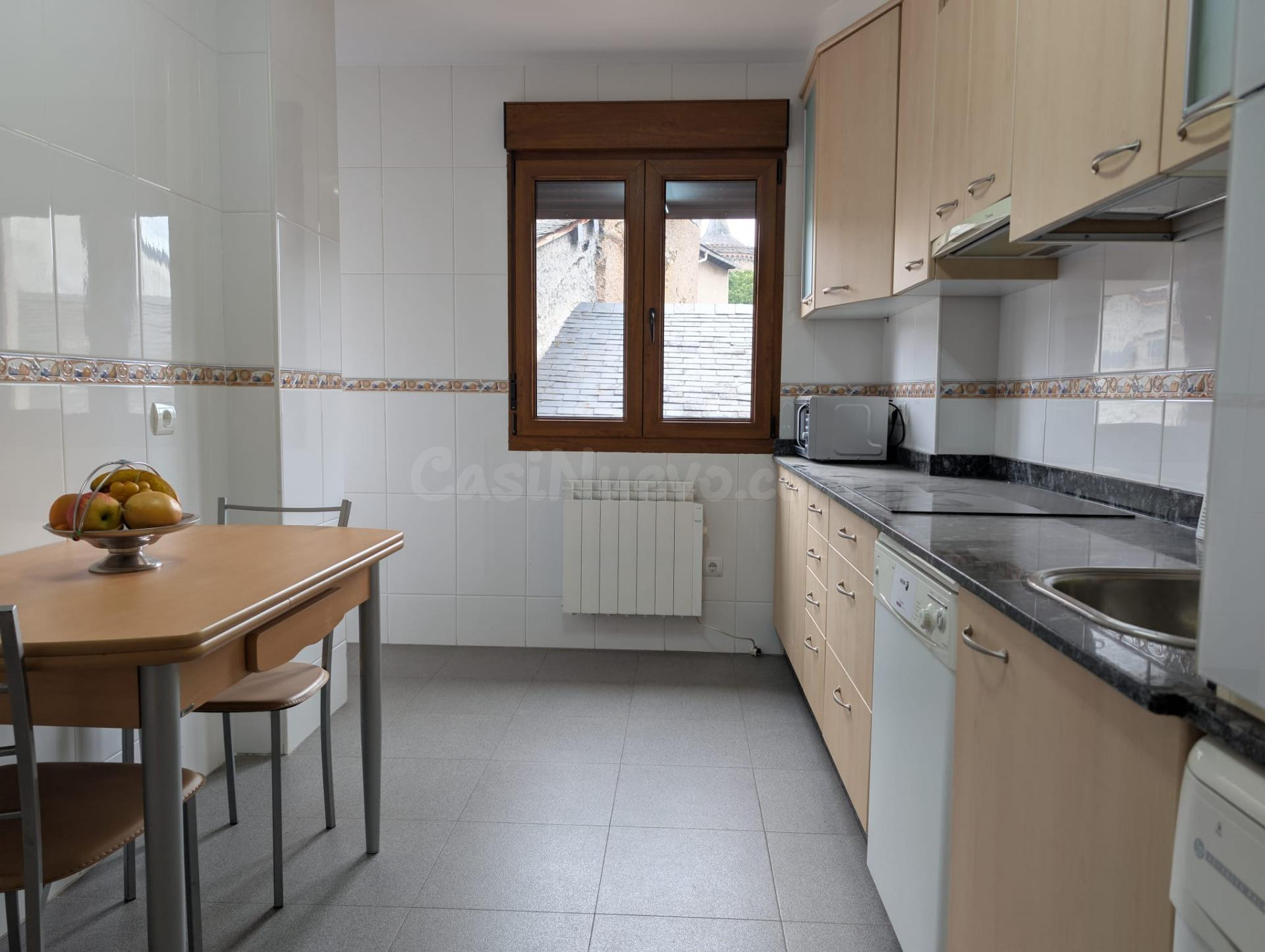 VENTA APARTAMENTO TIPO DUPLEX EN VILLAFRANCA DEL BIERZO - foto 4