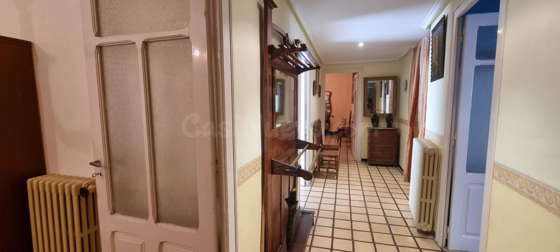 Venta de casa en Epila - foto 4