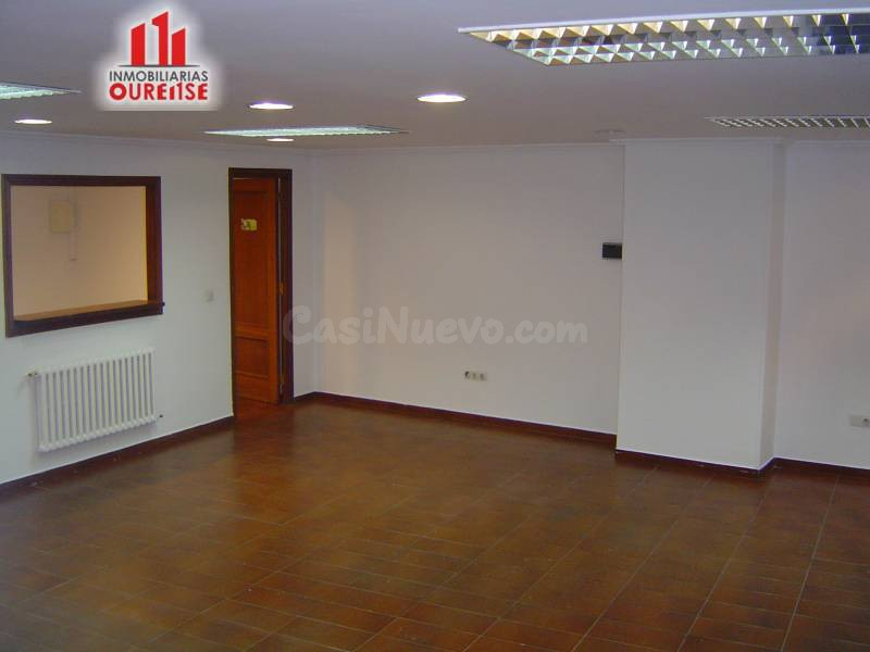 REF: 01809 SE VENDE O ALQUILA OFICINA EN PLENO CORAZON DE OU - foto 5