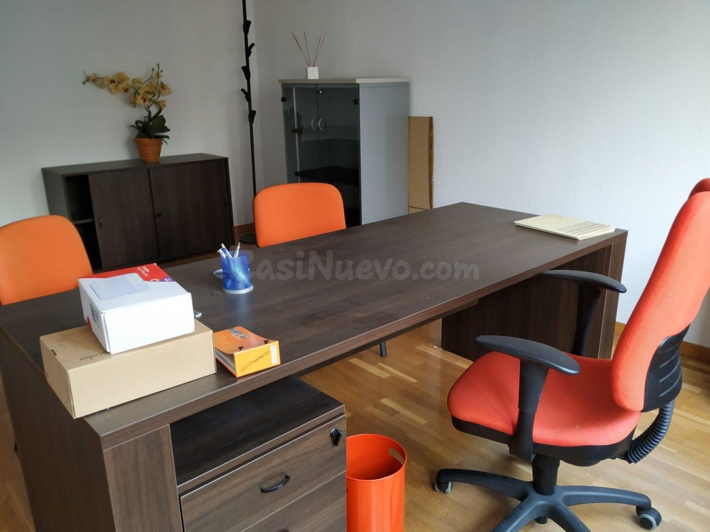 SE ALQUILA OFICINA CENTRO PONFERRADA - foto 2