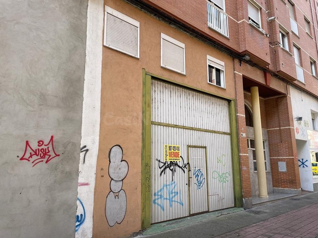 VENTA LOCAL COMERCIAL ZONA NAVALIEGOS EN PONFERRADA