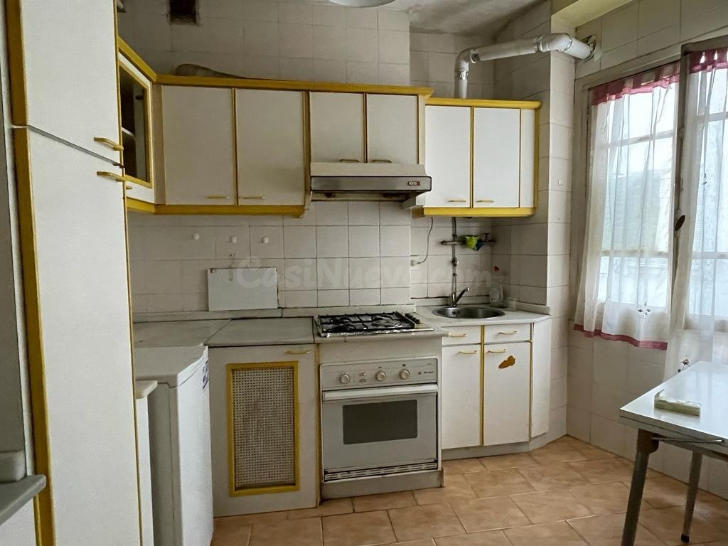 VENTA PISO ZONA CENTRO DE PONFERRADA - foto 4