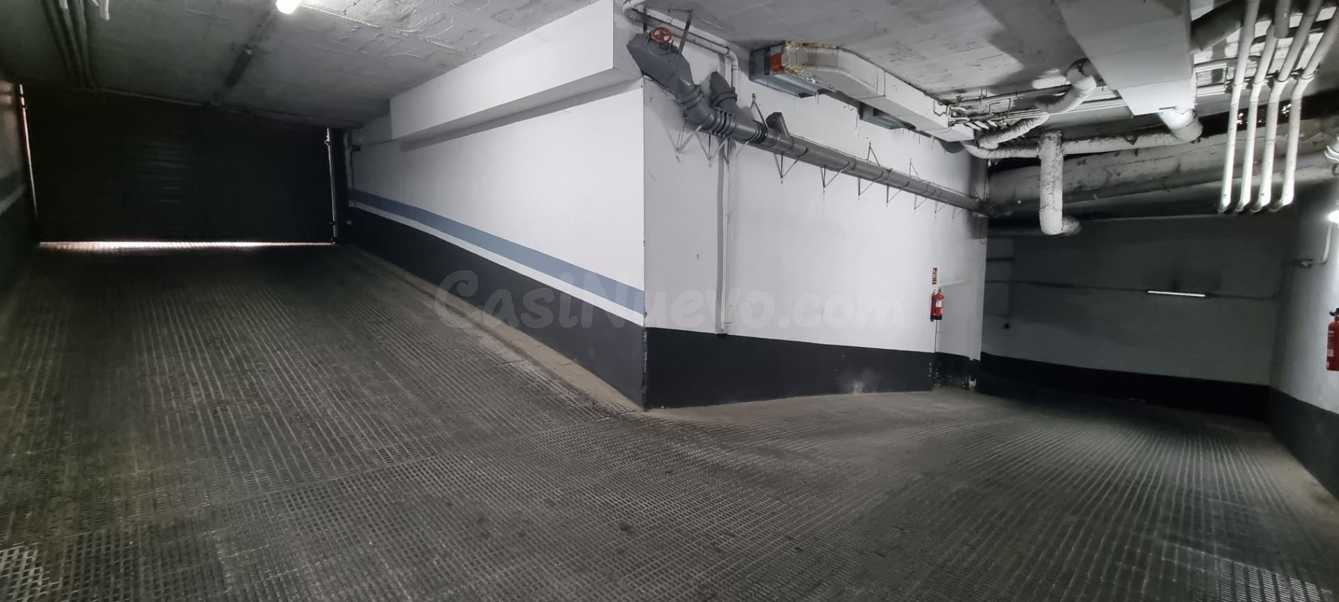 Venta de garaje en el centro de Zaragoza - foto 4
