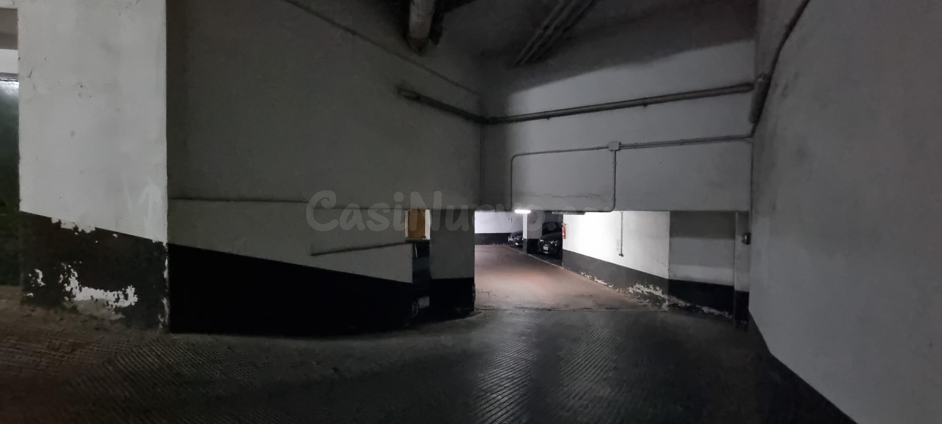 Venta de garaje en el centro de Zaragoza - foto 5
