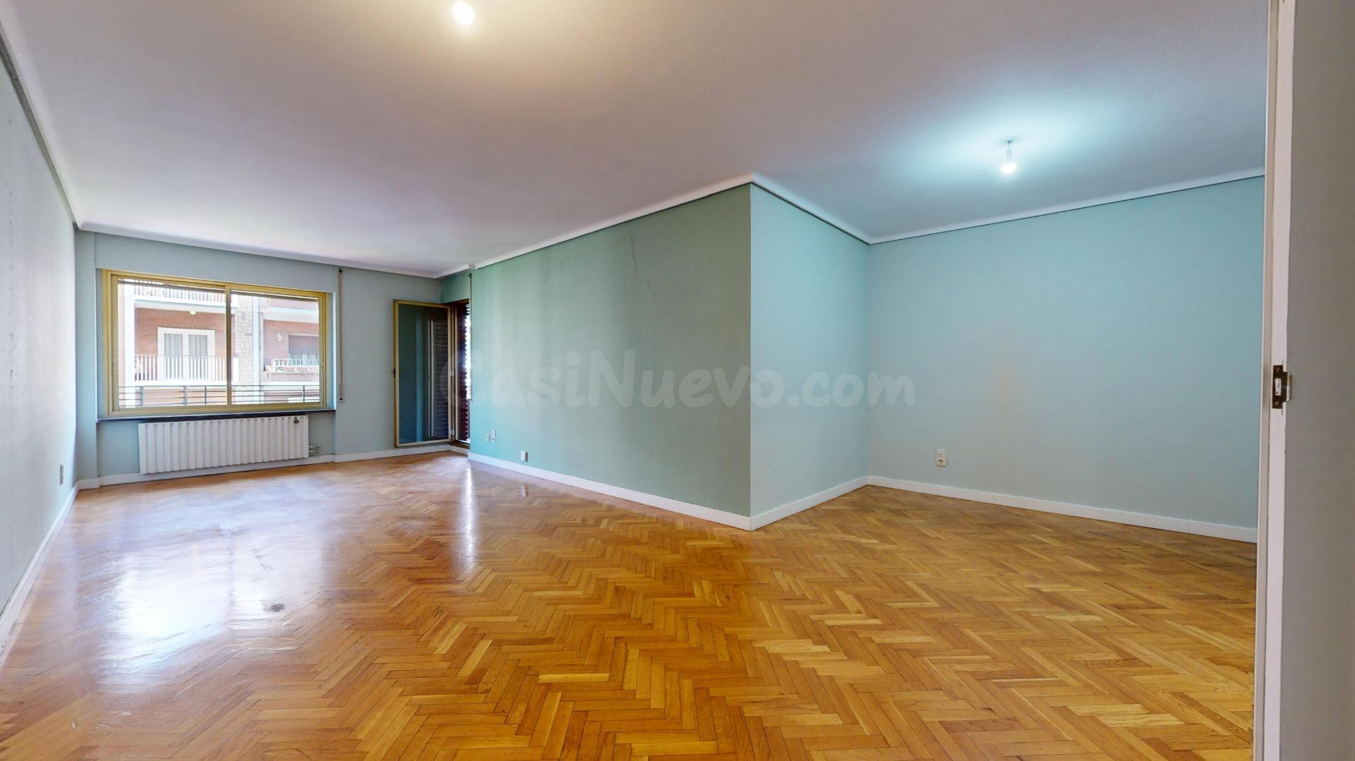 Amplio piso en Residencial Paraíso
