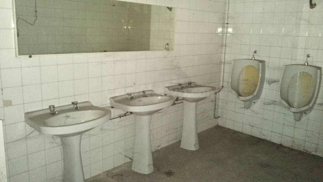 LOCAL COMERCIAL EN EL VEINTIUNO - foto 2
