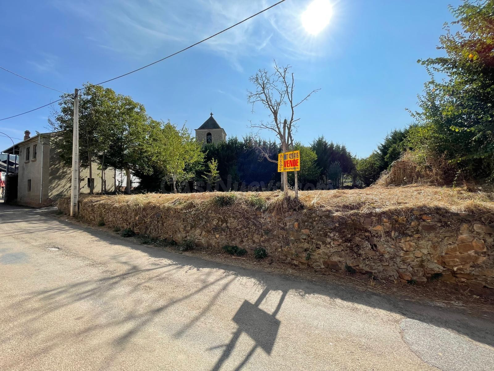 VENTA TERRENO URBANO EN BORRENES EL BIERZO