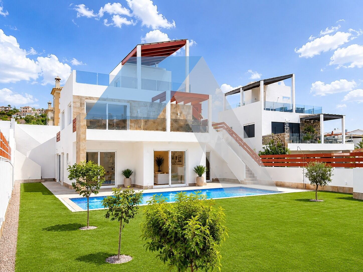 Villa de luja de obra nueva en primera linea campo de golf C - foto 4