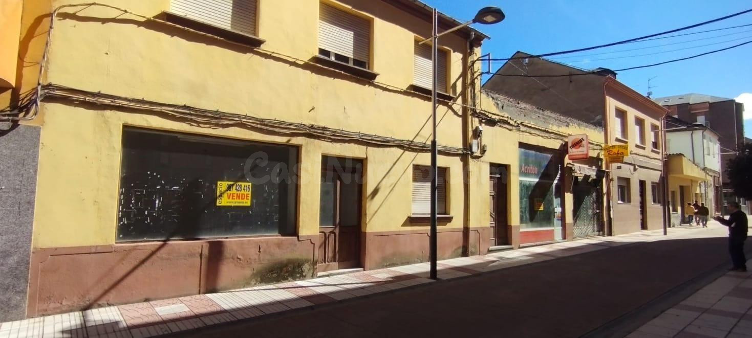 SE VENDE CASA ZONA CENTRO DE BEMBIBRE - foto 2