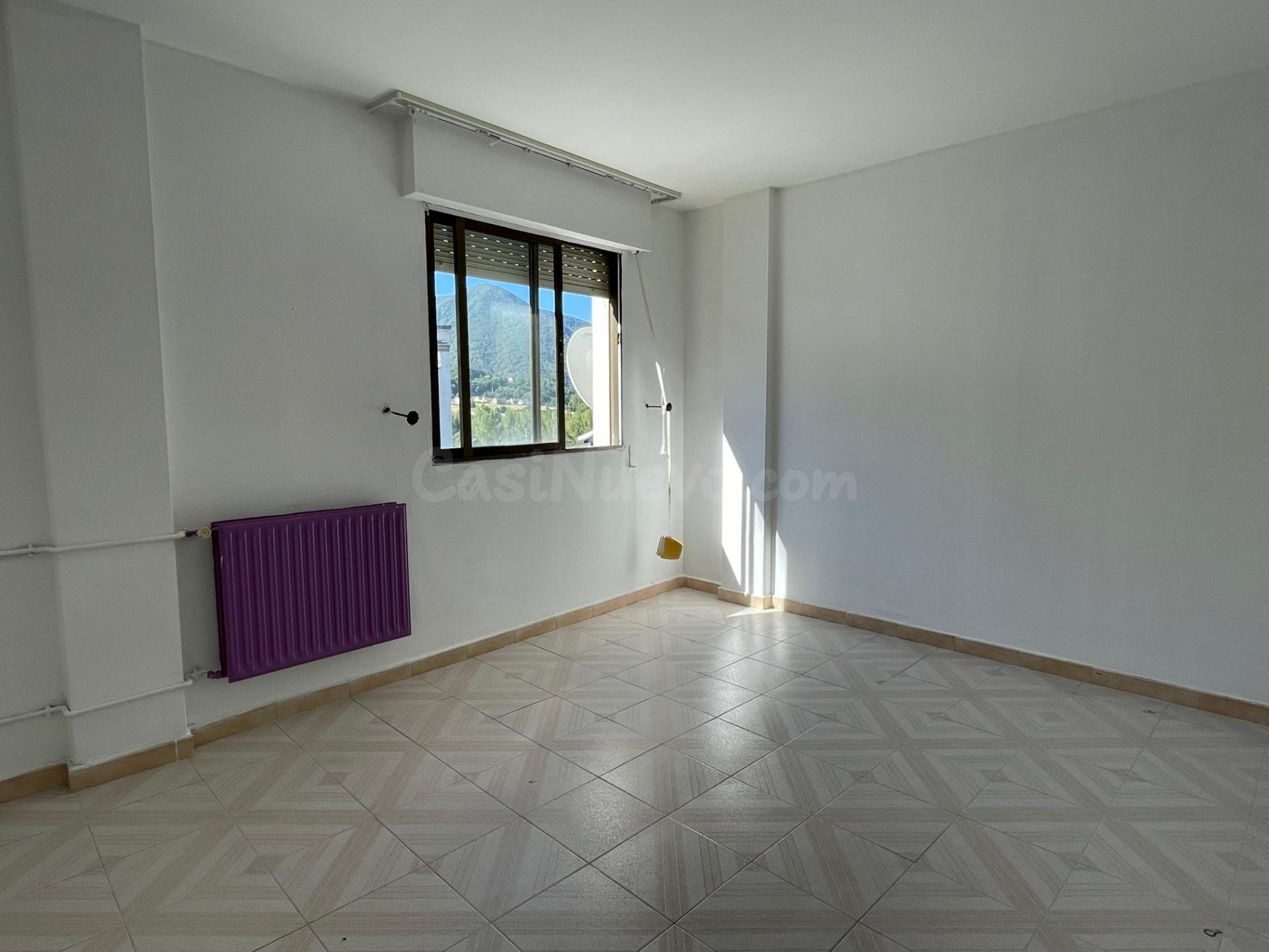 VENTA PISO EN VILLABLINO EN LEÓN - foto 2