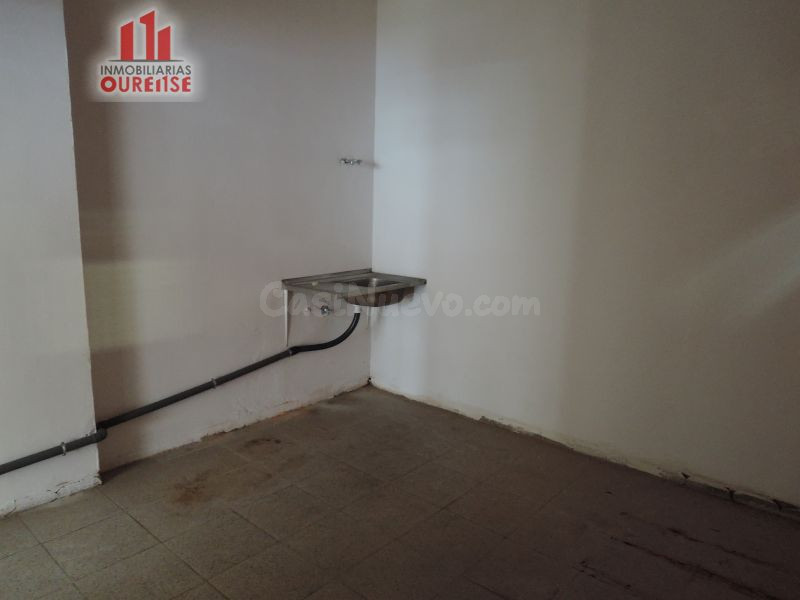 LOCAL COMERCIAL EN LA ZONA DEL POSIO - foto 3