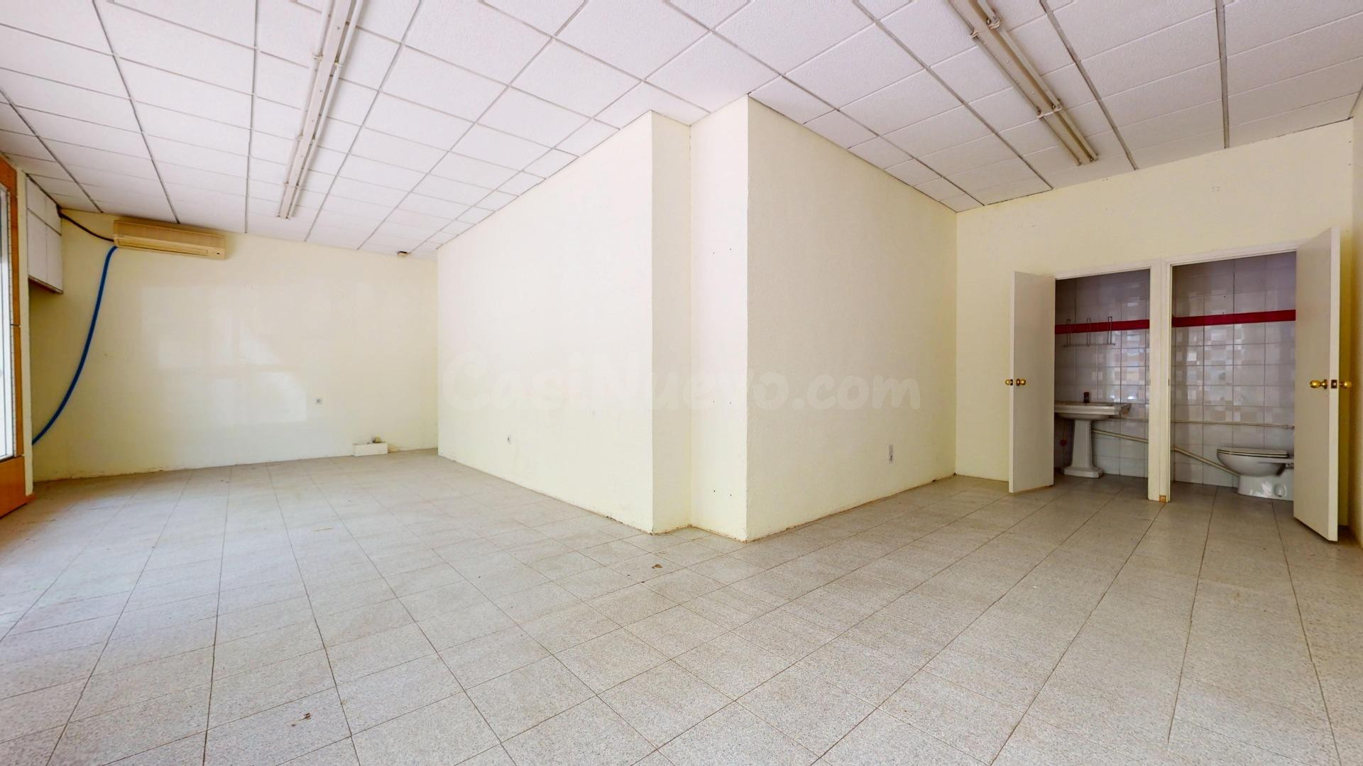 Local comercial en calle Celanova – La Bombarda - foto 3