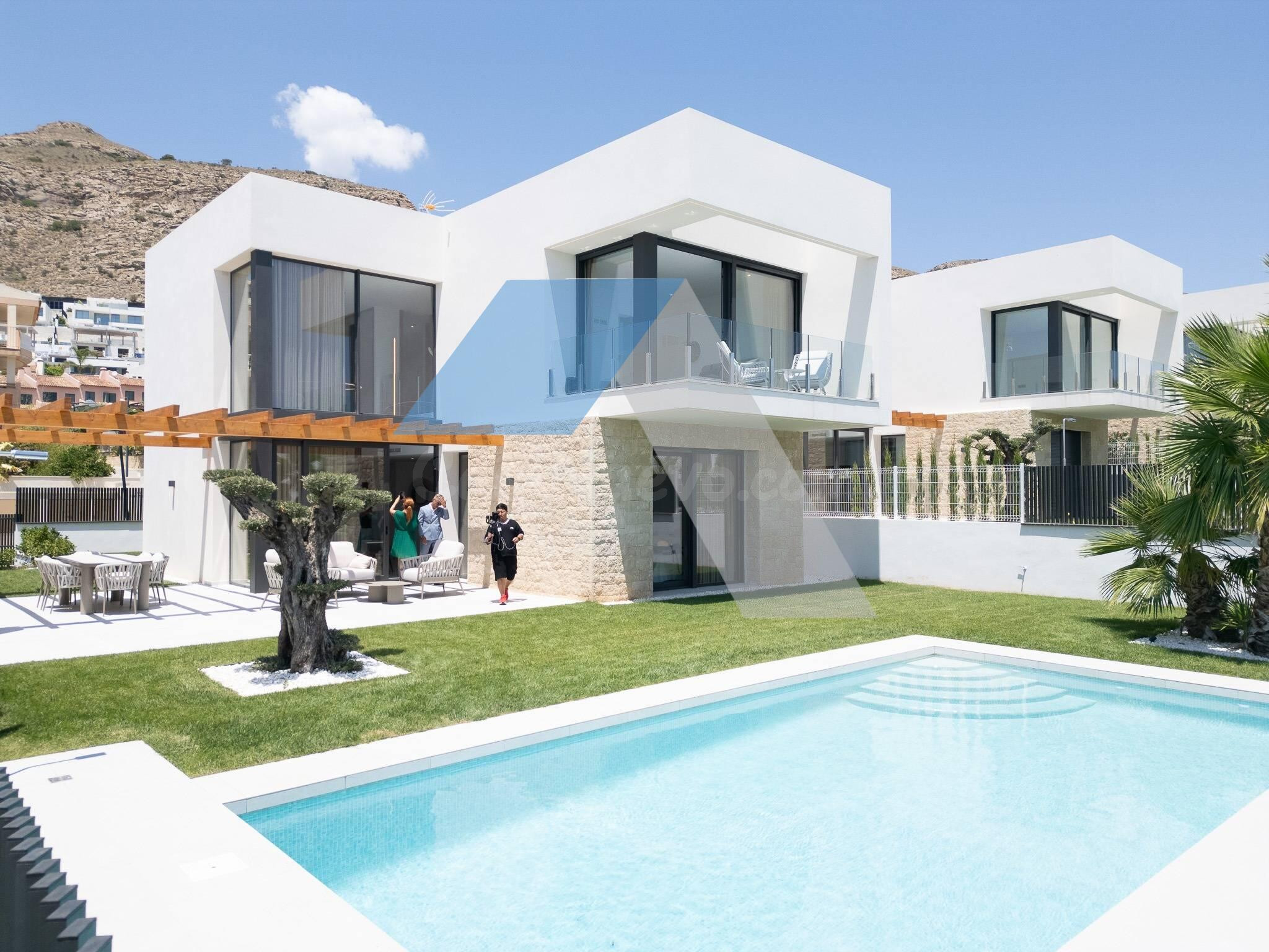 Espectacular villa de lujo en Sierra Cortina- Finestrat