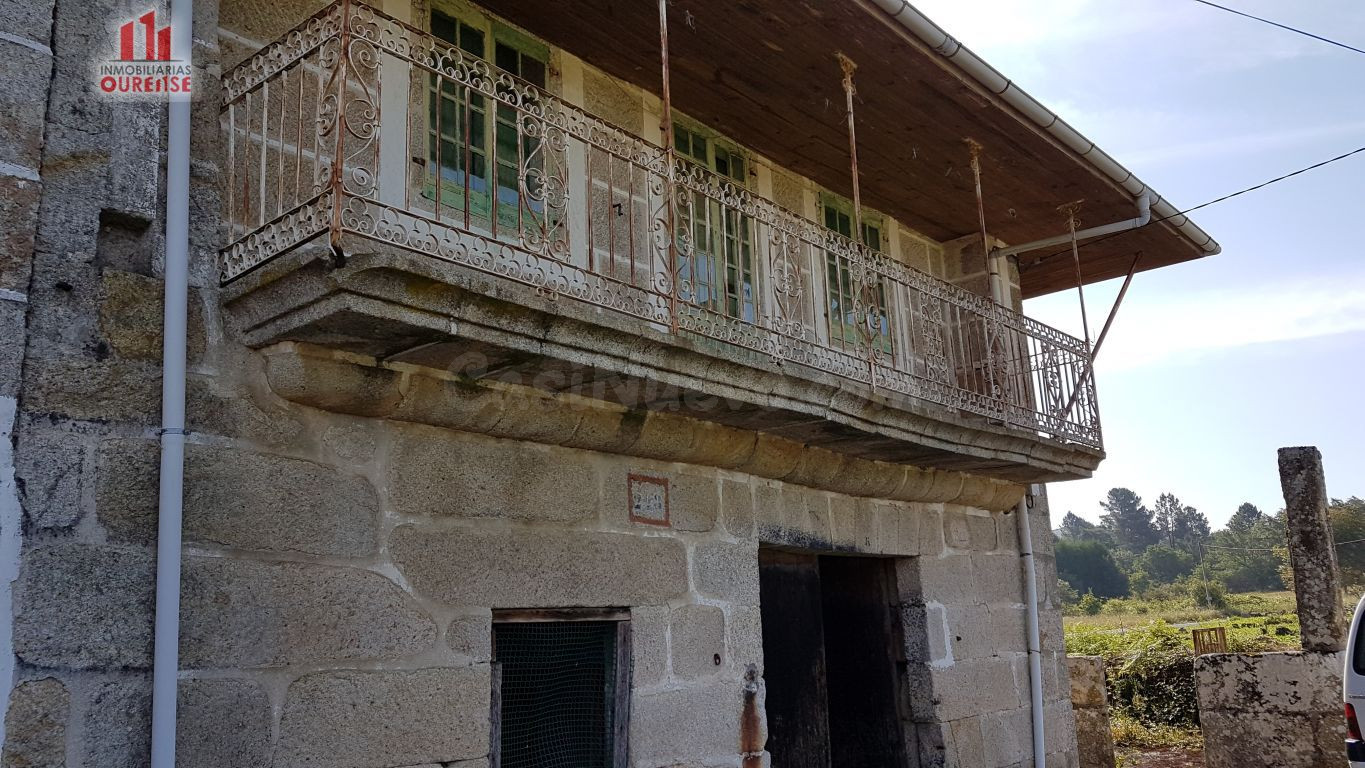 CASA DE PIEDRA PARA REFORMAR EN O PINTO. - foto 2