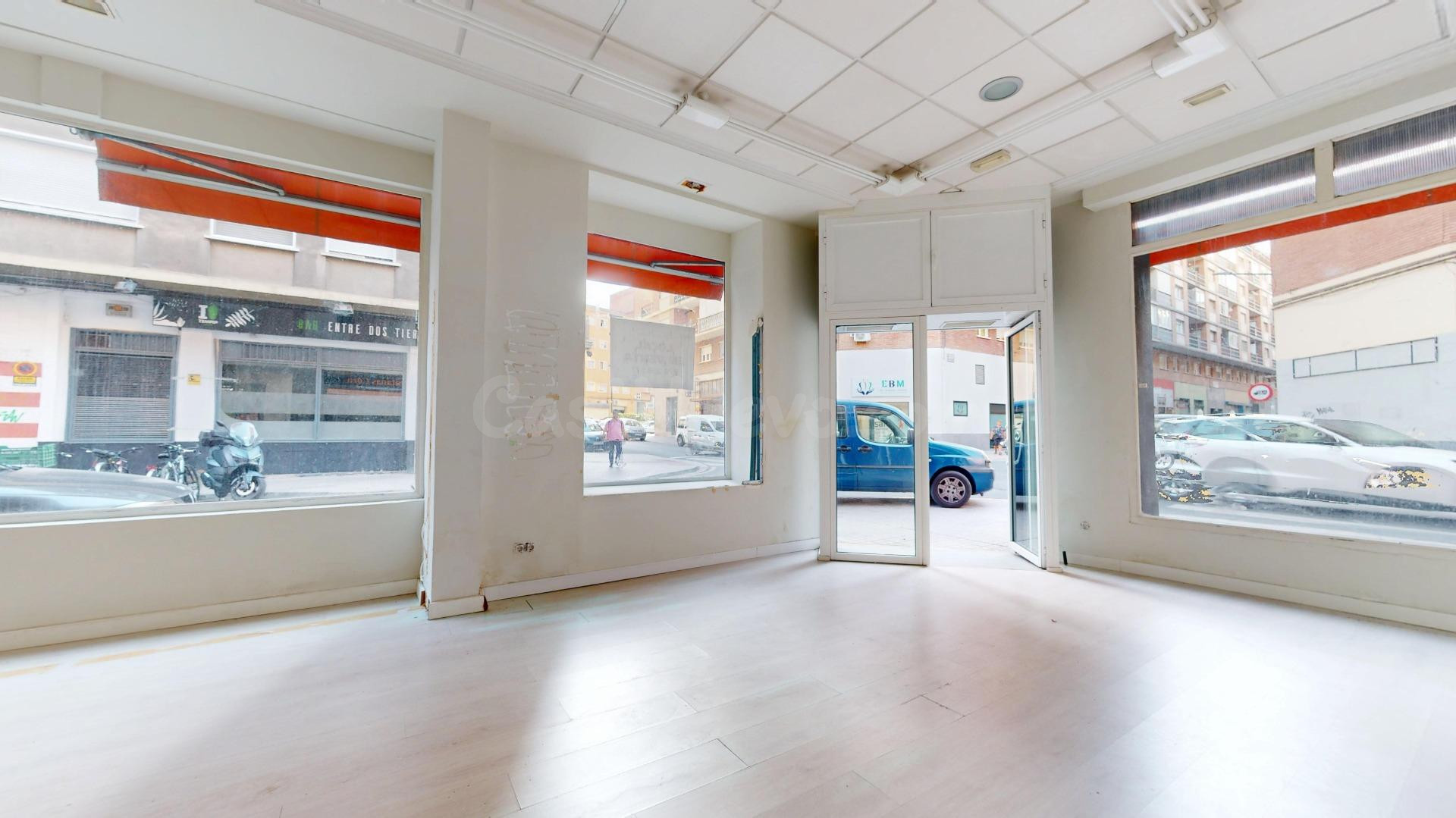 Local en venta calle Lausana✨ - foto 2