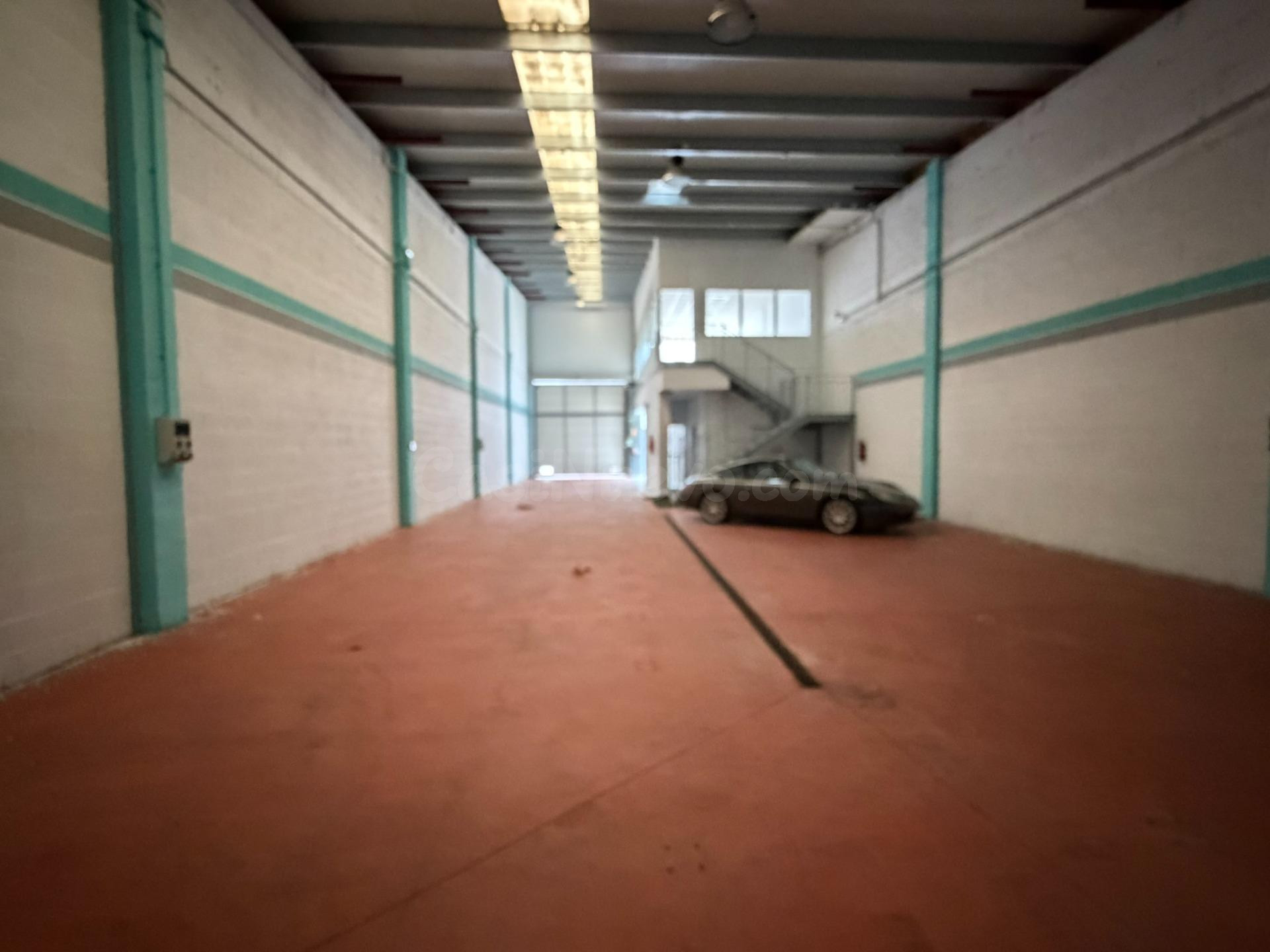 Alquiler nave en el PIB de Ponferrada - foto 3