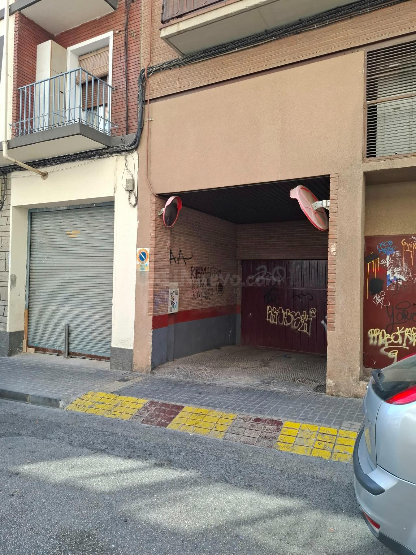 Plaza de garaje en venta en av América