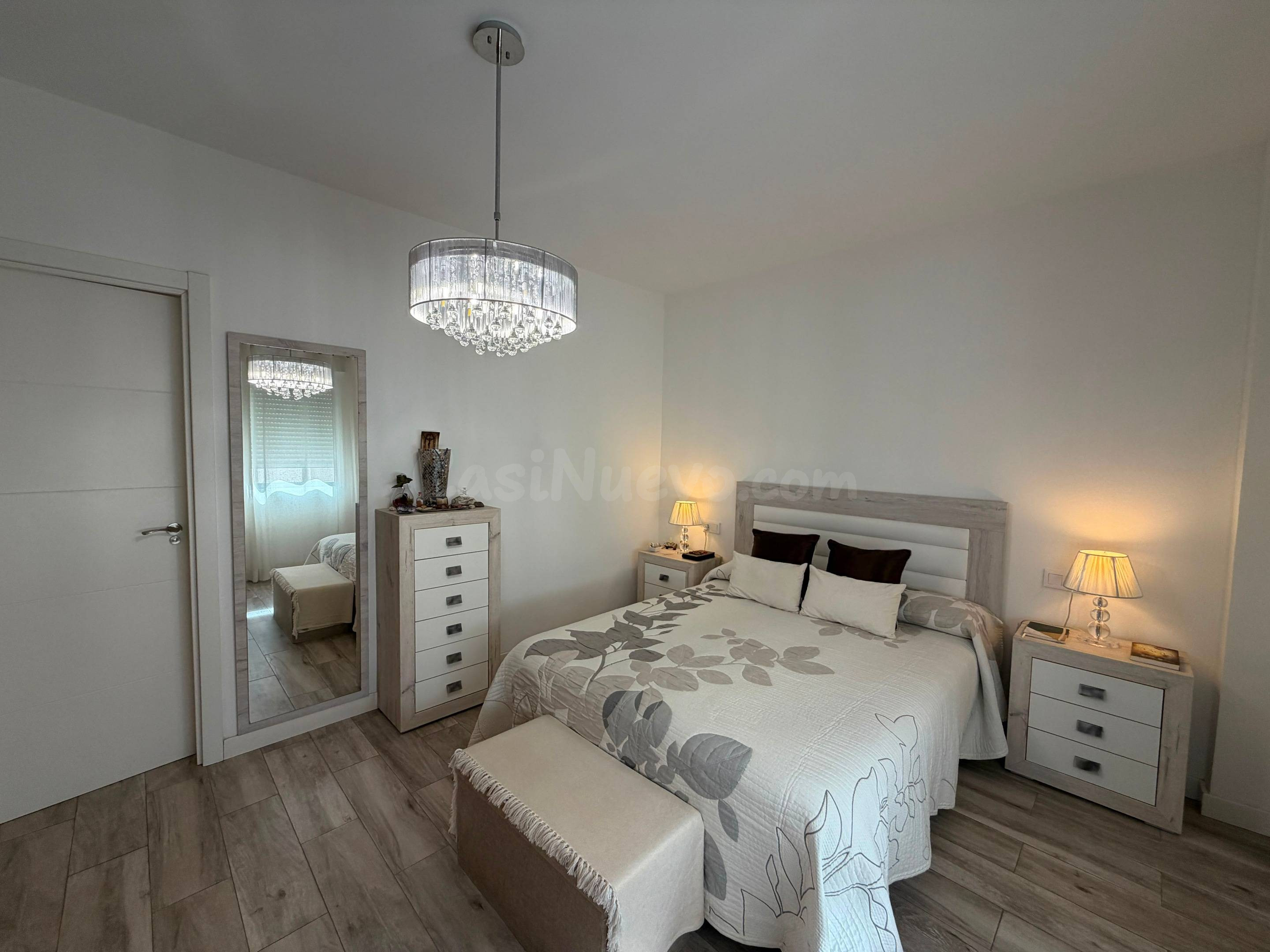 VENTA DE PISO REFORMADO CON 4 habitaciones Y 2 BAÑOS EN CARO - foto 4