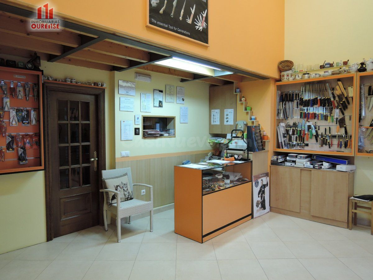 VENTA DE LOCAL COMERCIAL AL LADO DEL EROSKI CENTER DE MARIÑA - foto 3