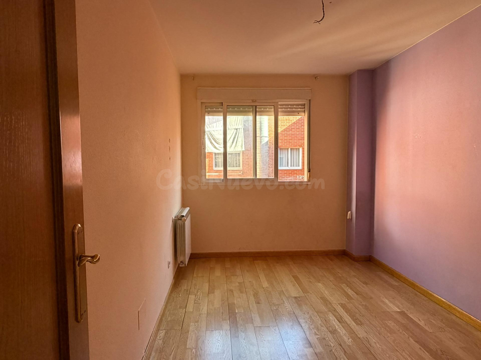 Piso en venta en la Avda de los Escritores de Ponferrada - foto 5